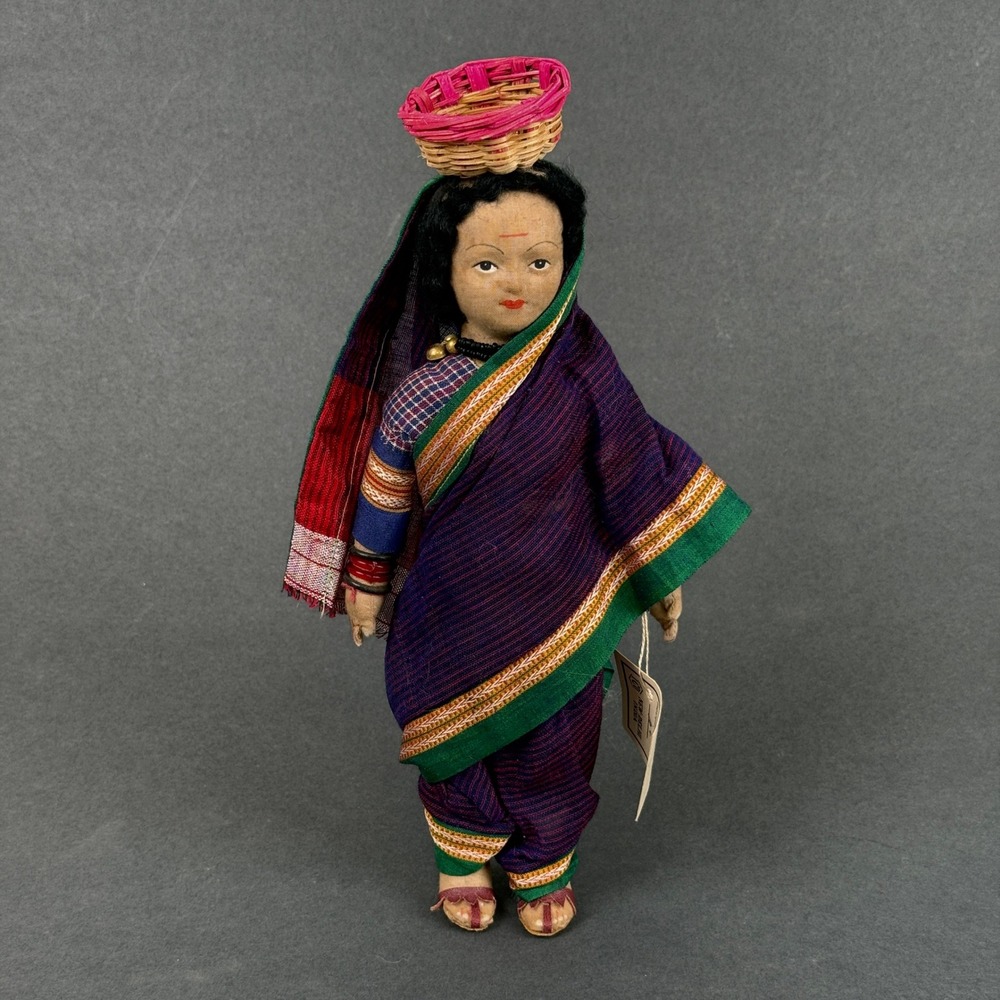 Vtg Indian‎ Handmade Cloth Doll Woman in Traditional Dress Basket 11" New Delhi